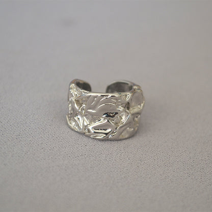 Charming Gold Ring for Any Occasion