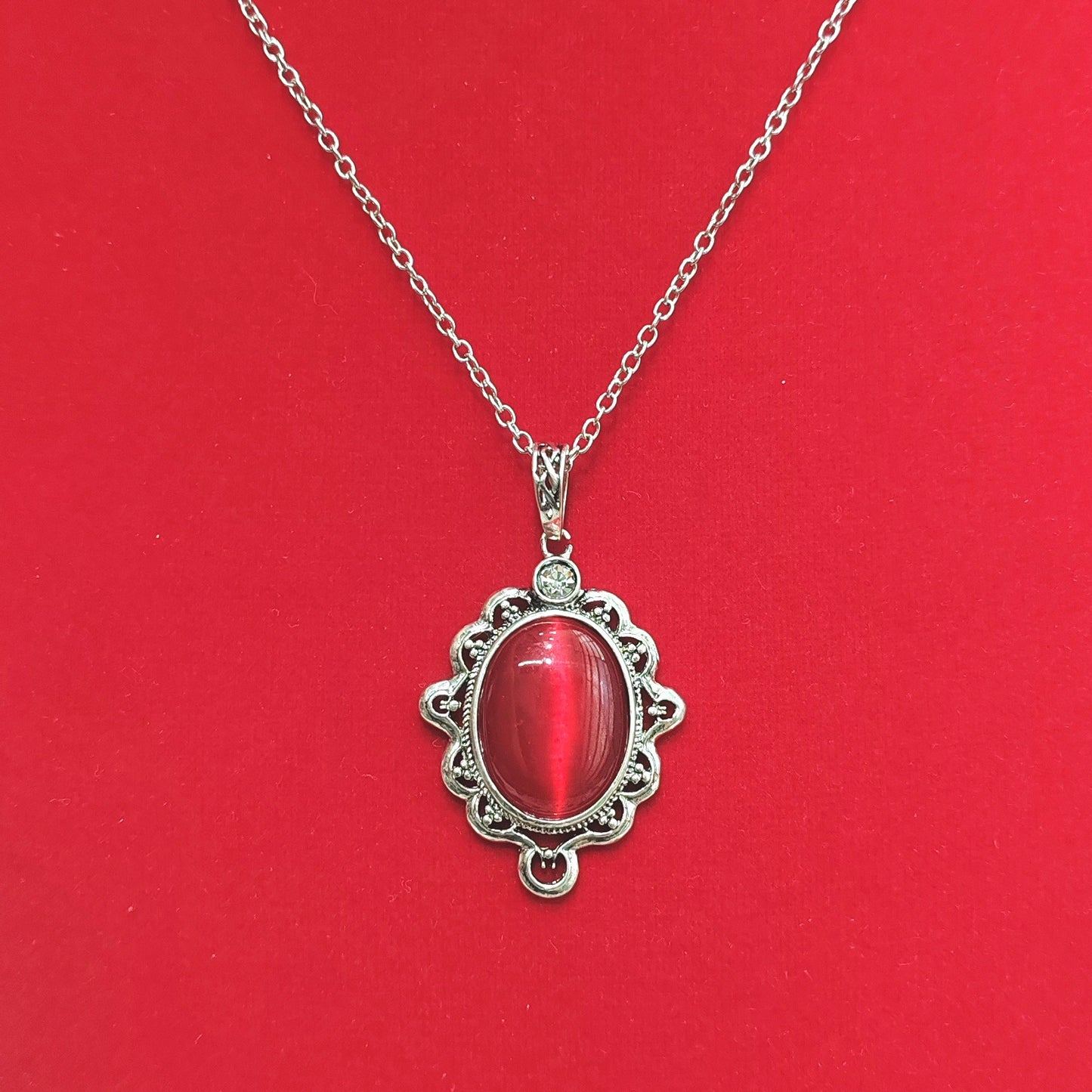 Romantic Necklace for Special Moments