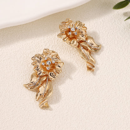 Romantic Earring for Special Moments