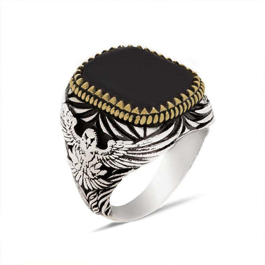 Classic Gold Ring with Timeless Appeal