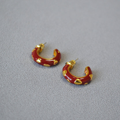 Elegant Gold Earring for Every Occasion