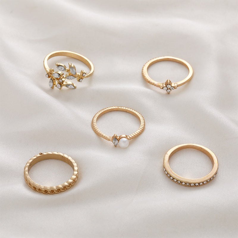 Stunning Pearl Ring for Daily Wear