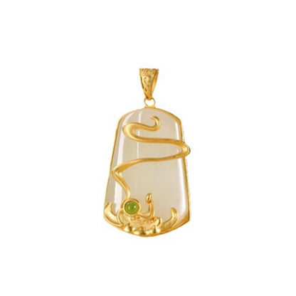 Beautiful Gold Necklace with Unique Style