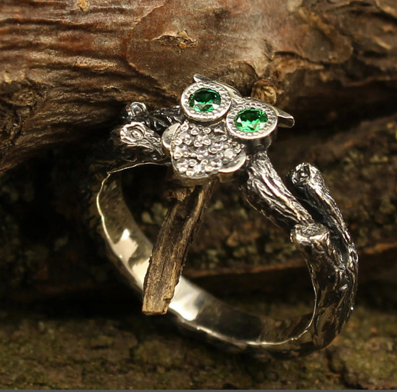 Classic Ring with Timeless Appeal