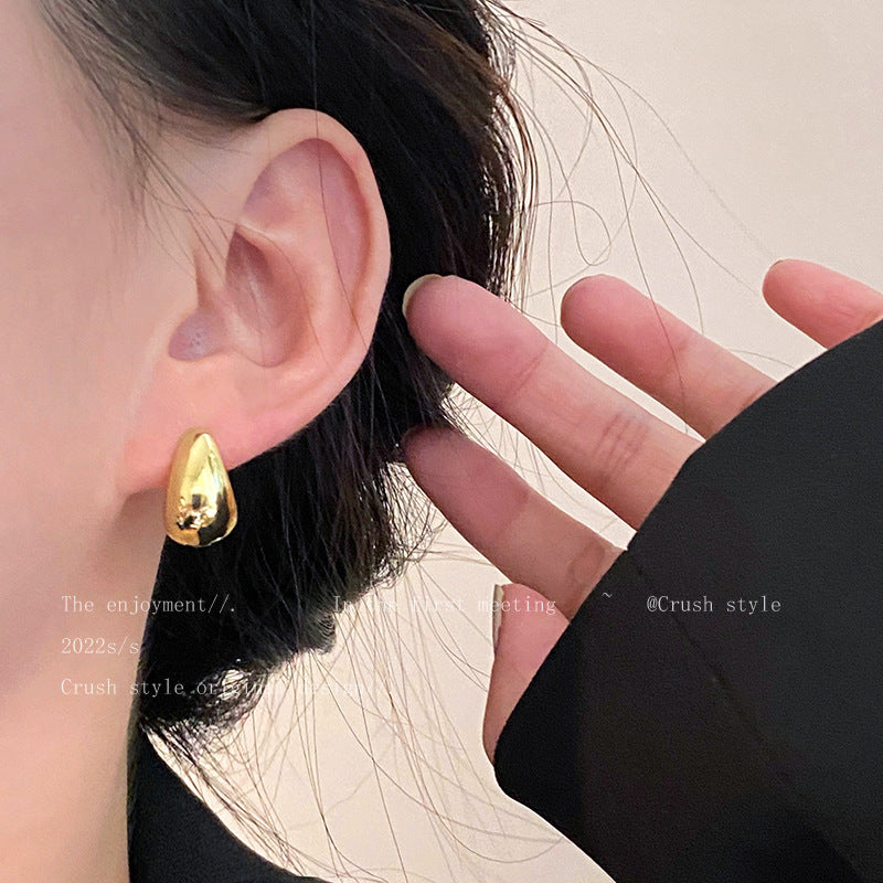 Romantic Earring for Special Moments