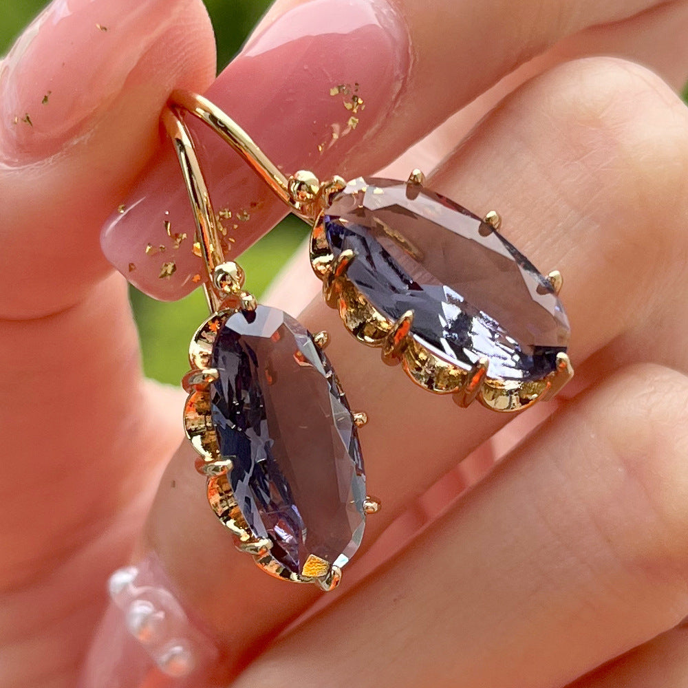 Classic Earring with Timeless Appeal