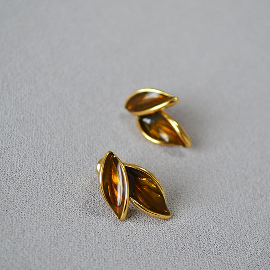 Beautiful Silver Earring with Unique Style