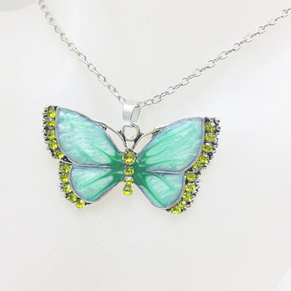 Stunning Necklace for Daily Wear