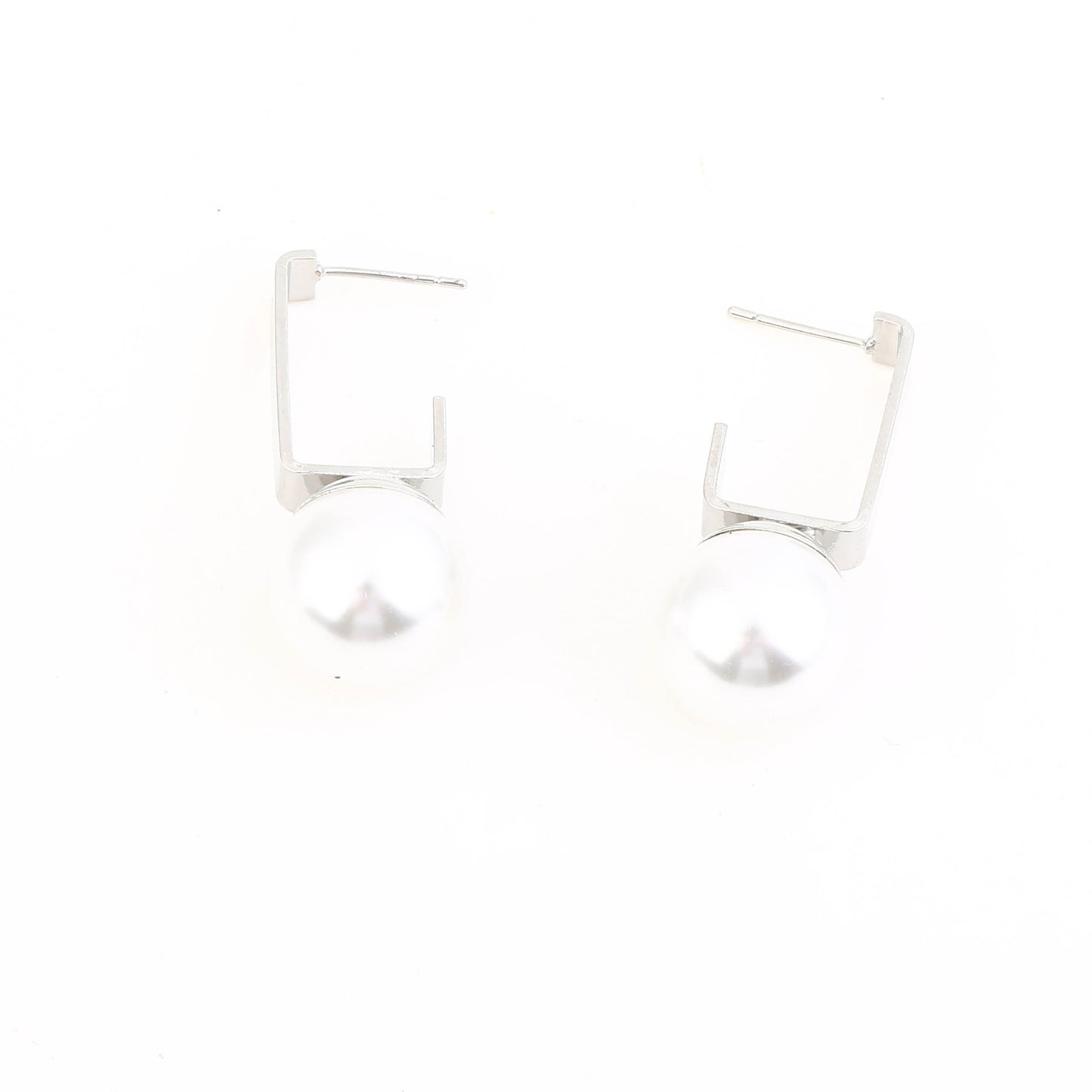 Elegant Pearl Earring for Every Occasion