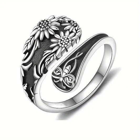 Classic Ring with Timeless Appeal