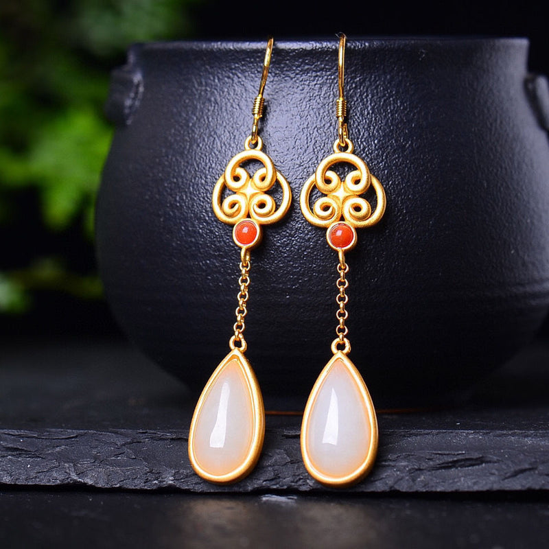 Classic Silver Earring with Timeless Appeal