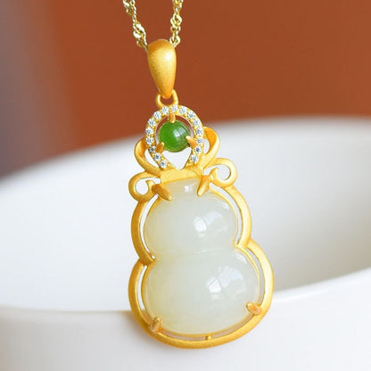 Beautiful Silver Necklace with Unique Style