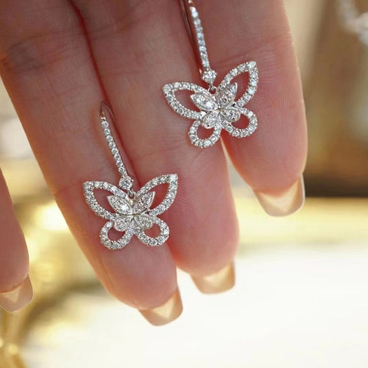 Elegant Earring for Every Occasion