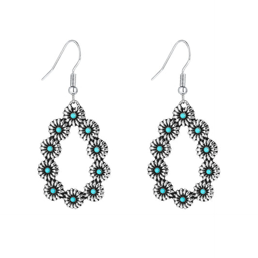Charming Earring for Any Occasion