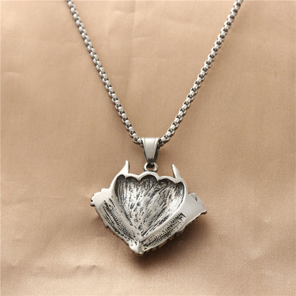 Classic Pendant with Timeless Appeal