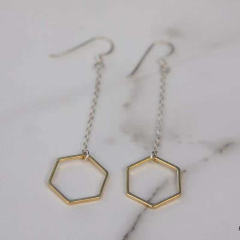Charming Earring for Any Occasion