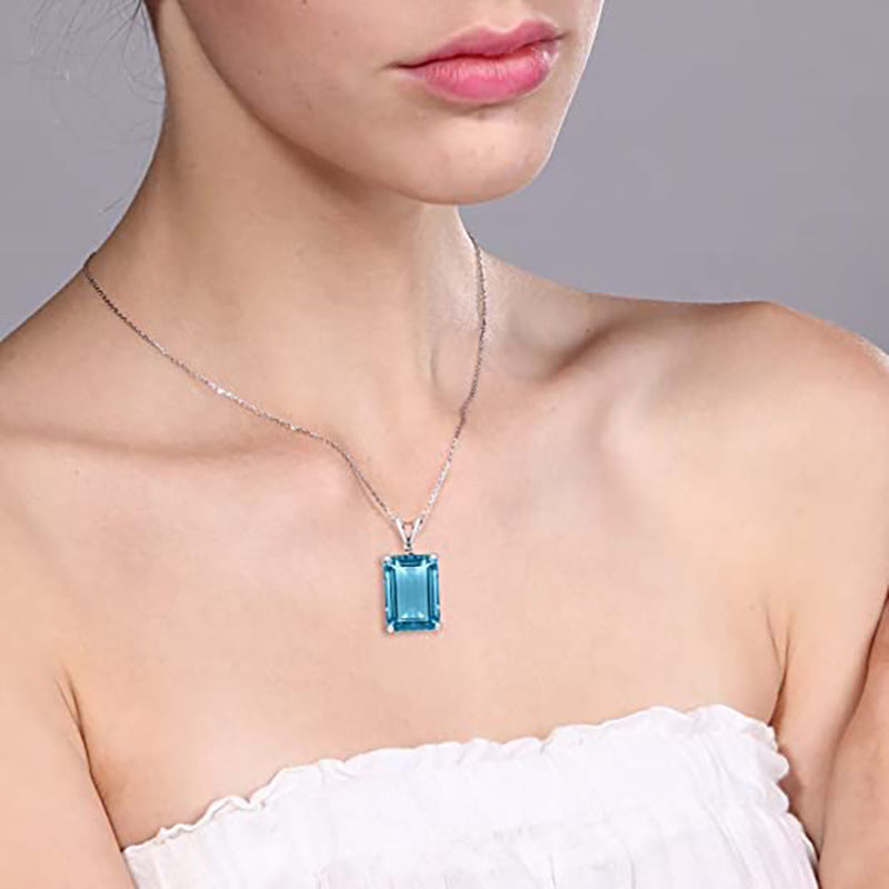 Stunning Necklace for Daily Wear