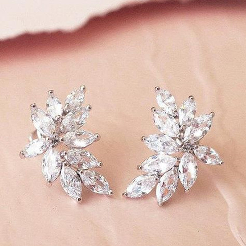 Romantic Earring for Special Moments