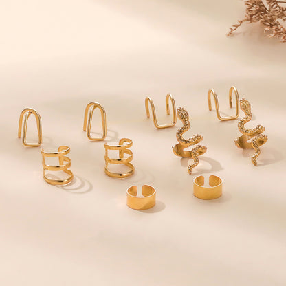 Romantic Gold Earring for Special Moments