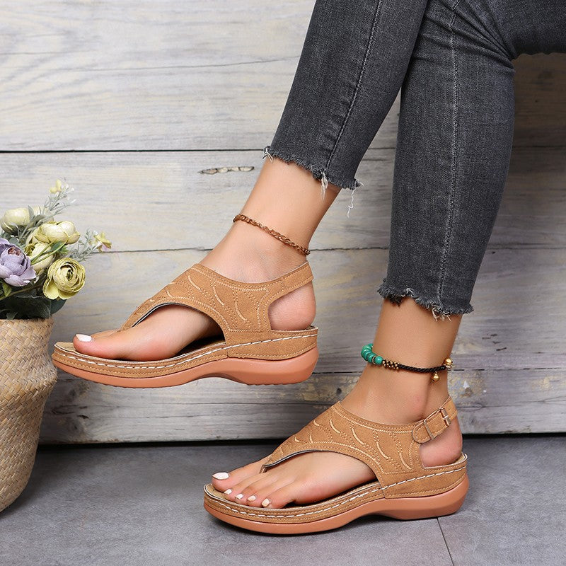 Chic Orthopedic Sandals with Unique Design