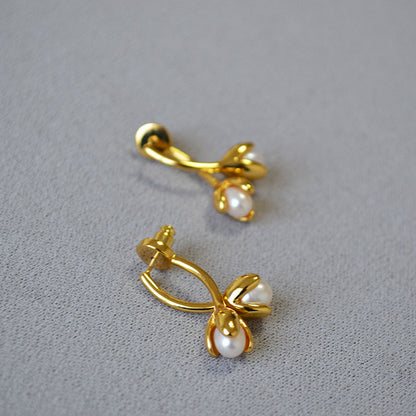 Romantic Pearl Earring for Special Moments