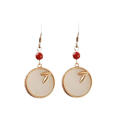 Charming Silver Earring for Any Occasion