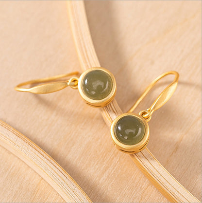 Charming Gold Earring for Any Occasion