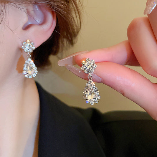 Stunning Earring for Daily Wear