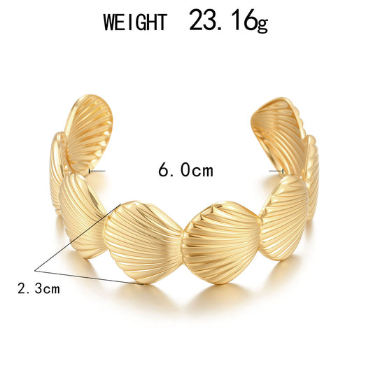 Elegant Piece for Every Occasion