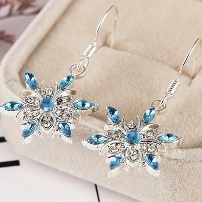 Elegant Gold Earring for Every Occasion