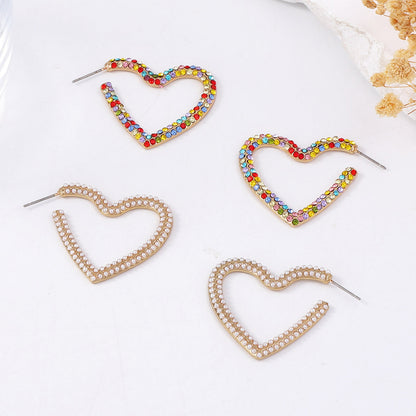 Charming Piece for Any Occasion