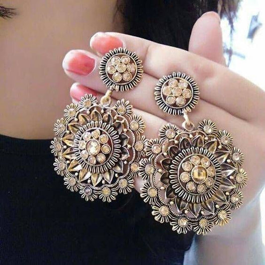 Elegant Earring for Every Occasion