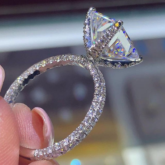 Beautiful Ring with Unique Style