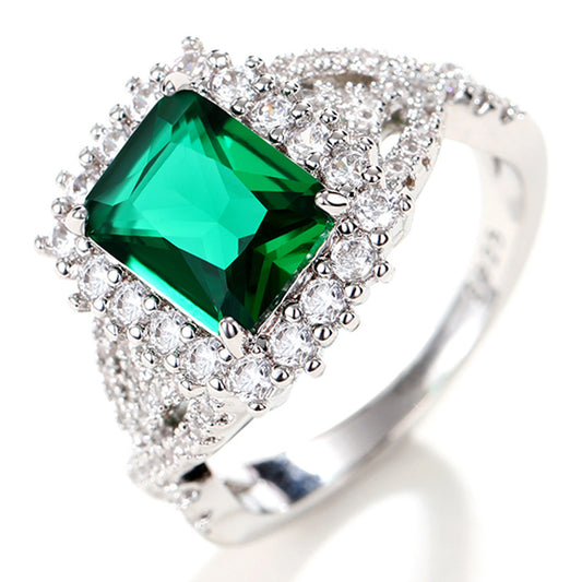 Romantic Gold Ring for Special Moments