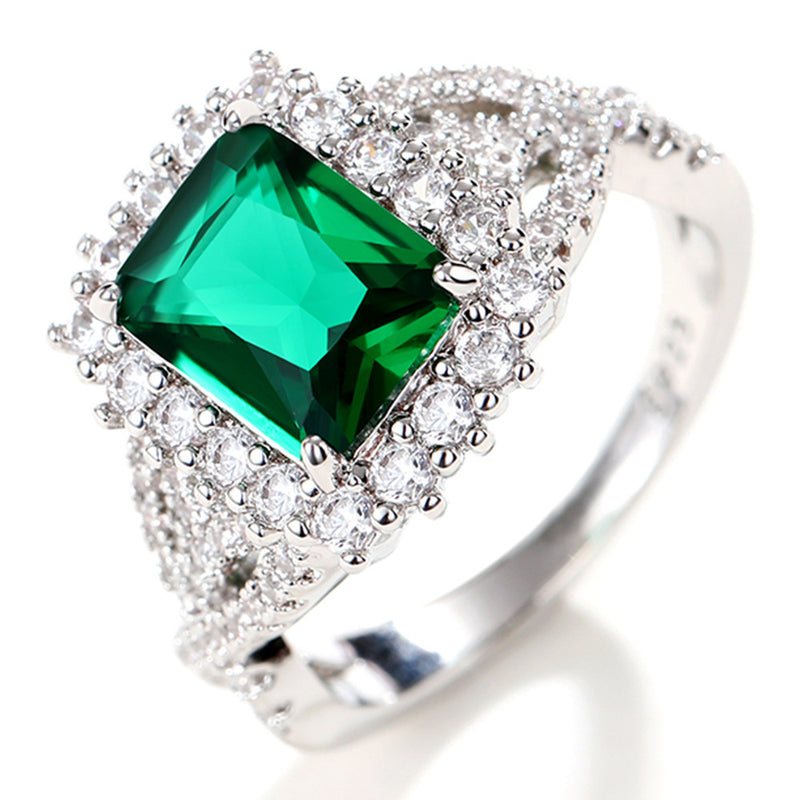 Romantic Gold Ring for Special Moments