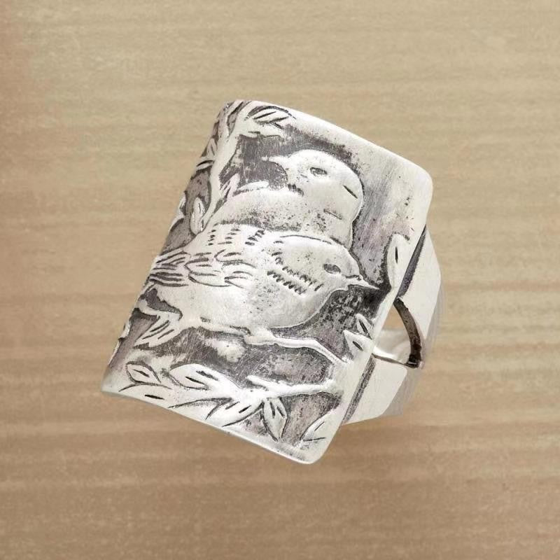 Elegant Silver Ring for Every Occasion