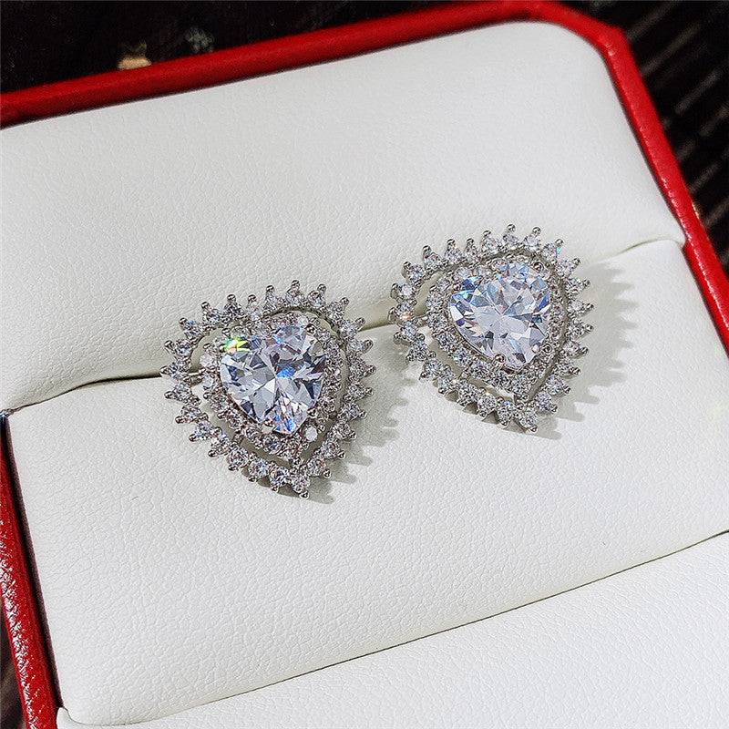 Classic Earring with Timeless Appeal
