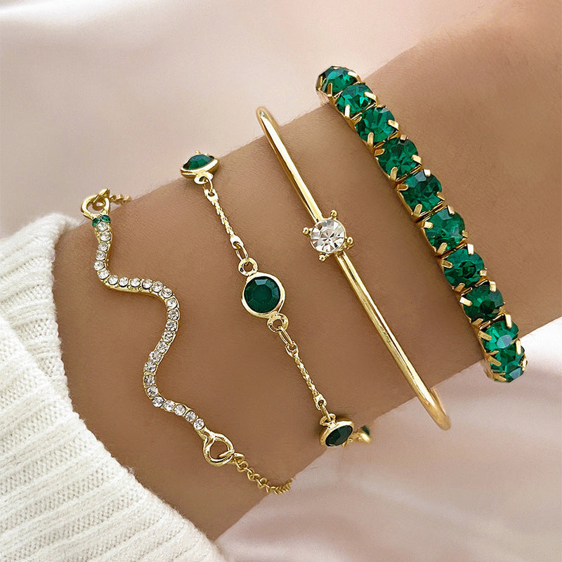 Classic Gold Set with Timeless Appeal