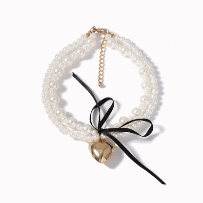 Classic Pearl Necklace with Timeless Appeal