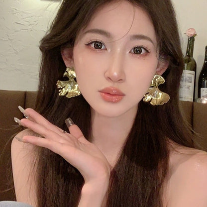 Elegant Earring for Every Occasion