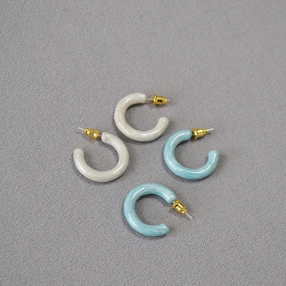 Charming Silver Earring for Any Occasion