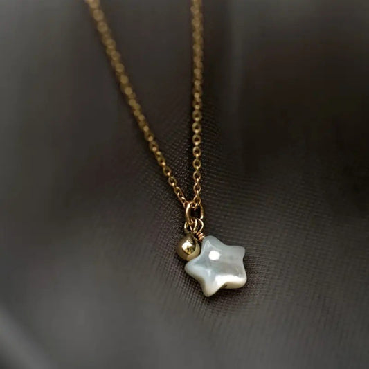 Charming Gold Necklace for Any Occasion