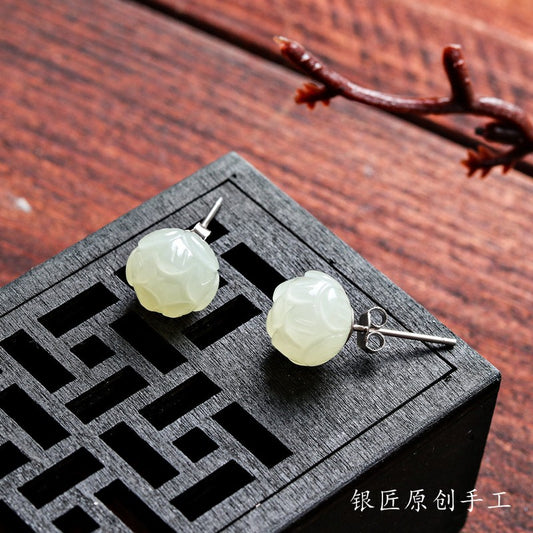 Classic Silver Earring with Timeless Appeal