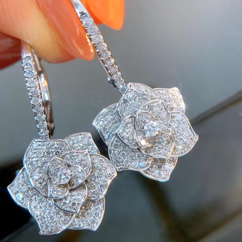 Romantic Earring for Special Moments