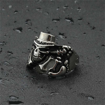 Classic Ring with Timeless Appeal