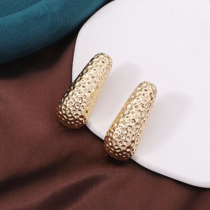 Classic Earring with Timeless Appeal