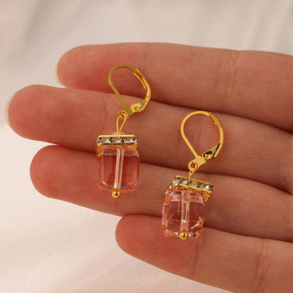Classic Pearl Earring with Timeless Appeal