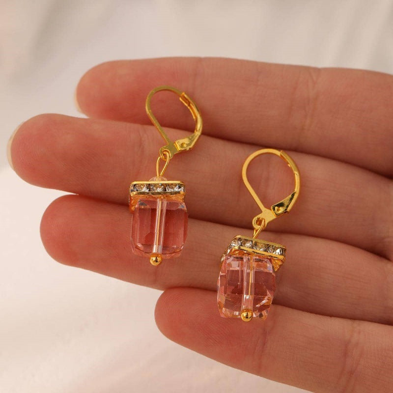 Classic Pearl Earring with Timeless Appeal