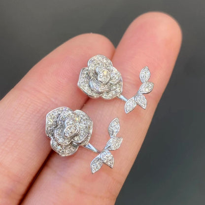 Classic Earring with Timeless Appeal
