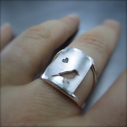Charming Ring for Any Occasion